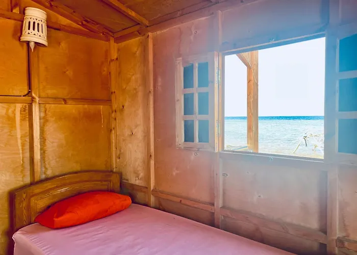 Boutique Sea Front *